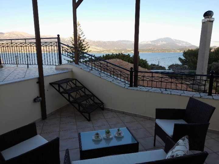 Elia Apartment