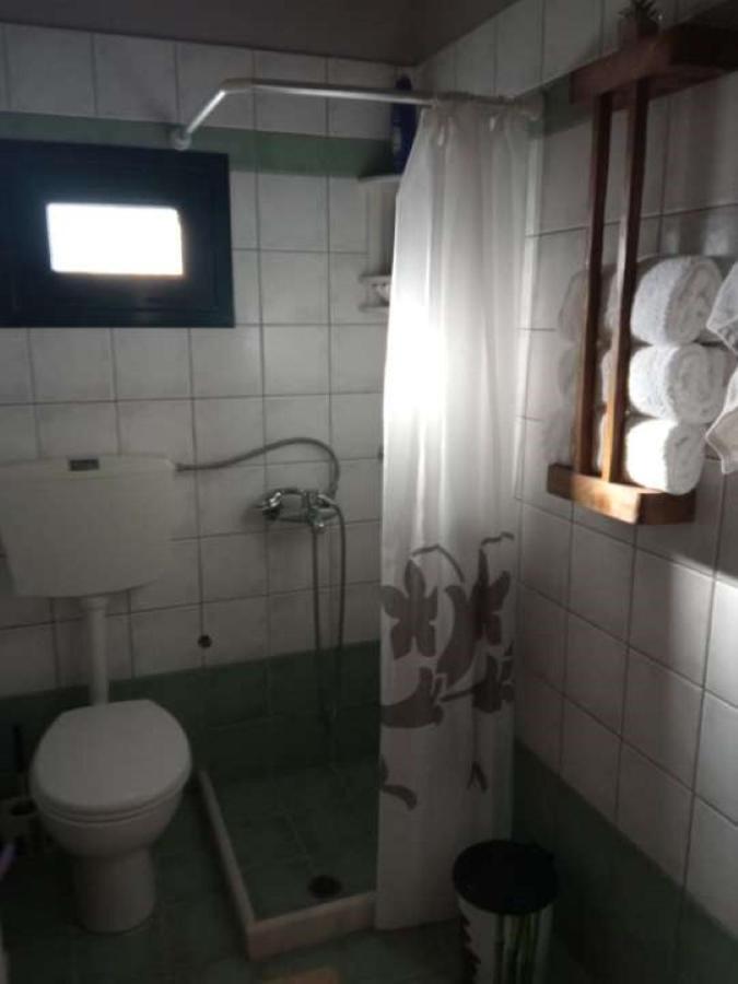 Elia Apartment *